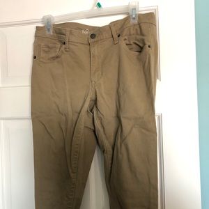 ✨Khaki skinny leg pants